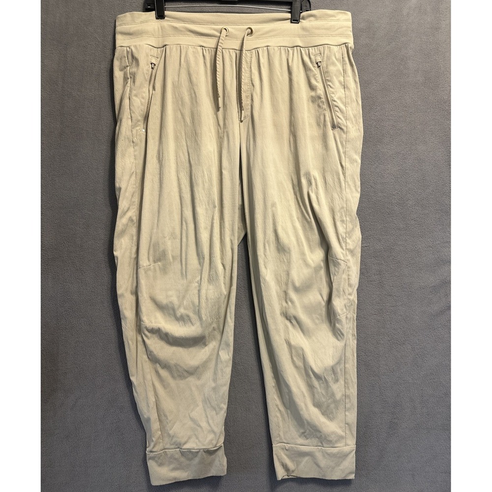 Athleta Trekkie North Jogger Pants Womens Plus Size 18 Ecru Ripstop Hiking